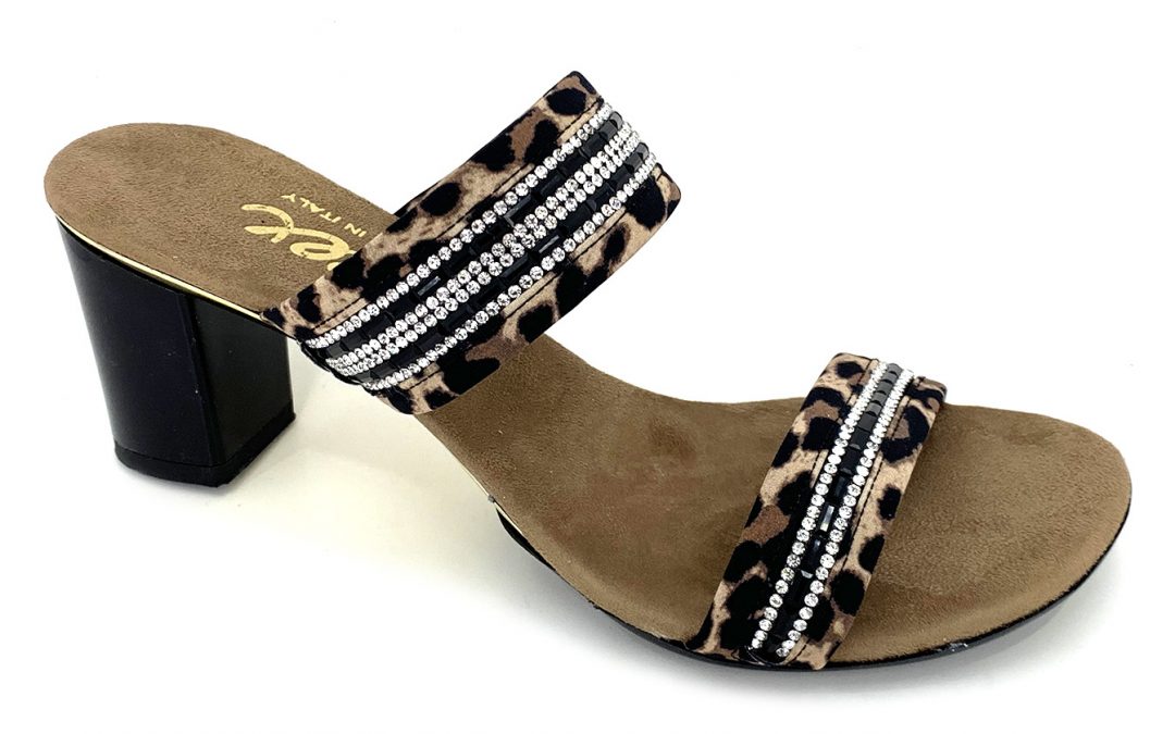 Our Favorite Shoe: The Onex Caroline Women’s Designer Slide Sandals
